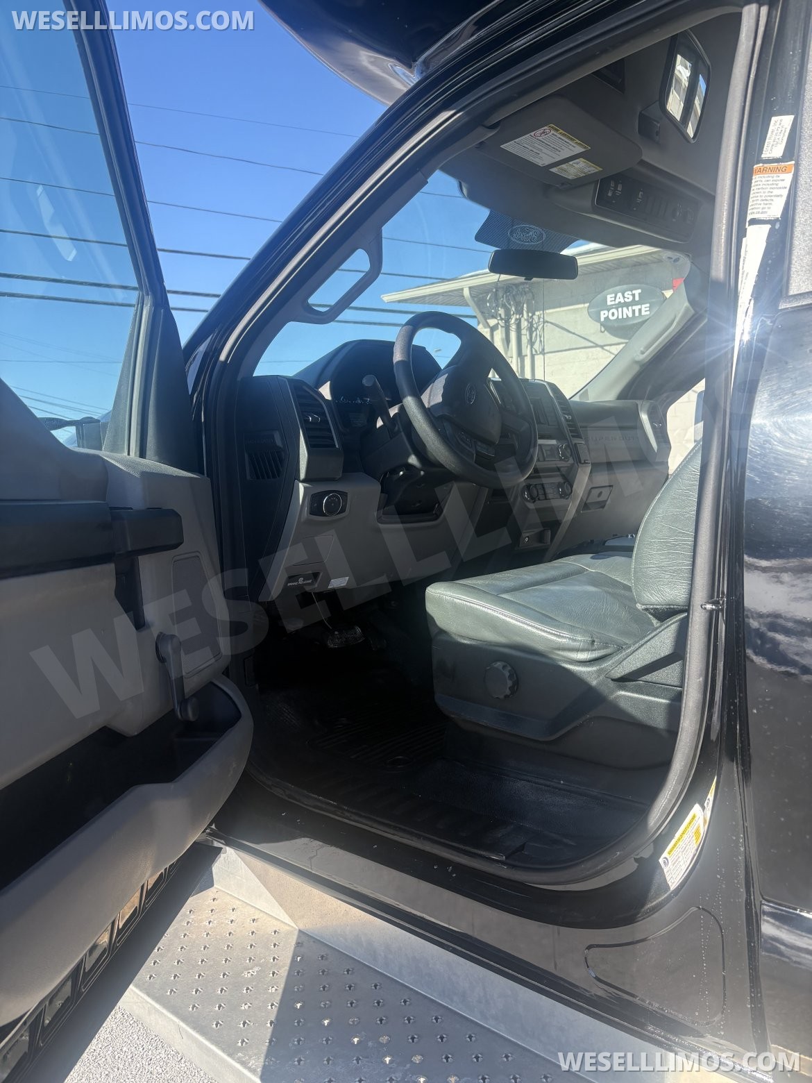 Limo Bus for Sale in FRASER, MI - Photo 11