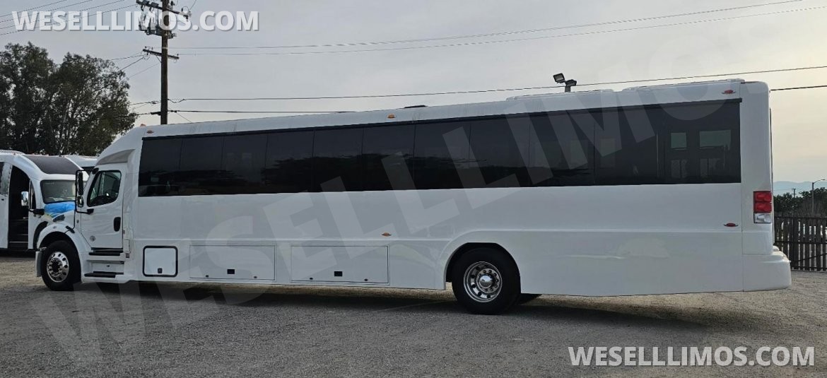 Shuttle Bus for Sale in Riverside, CA - Photo 10