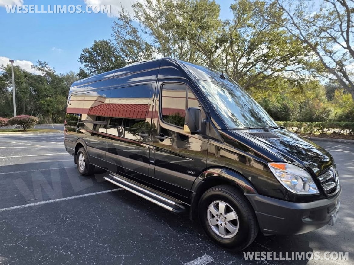 Sprinter for Sale in Tampa, FL - Main Photo