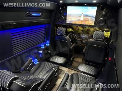 2024 Elite Cruiser with Removable Bathroom 12 Passenger Auto Elite Mercedes-Benz Sprinter - Sprinter for Sale in Elkhart, IN - Photo 32