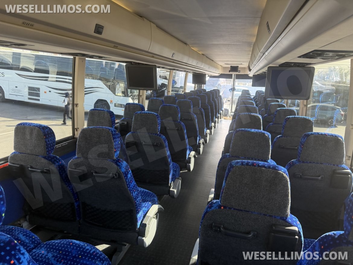 Motorcoach for Sale in Phoenix, AZ - Photo 5