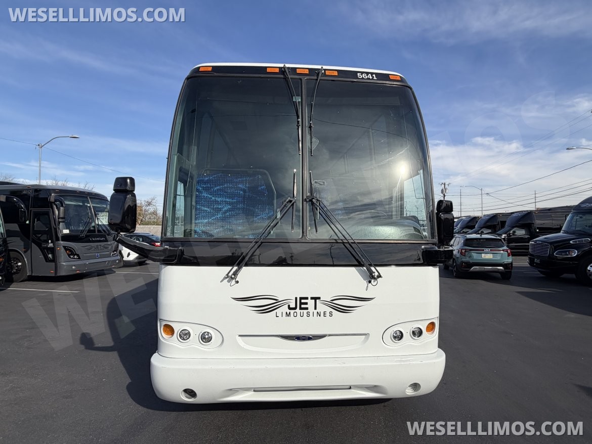 Motorcoach for Sale in Phoenix, AZ - Photo 9