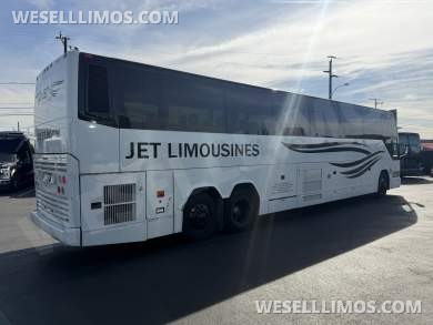 2010 Prevost H3-45 Motorcoach - Motorcoach for Sale in Phoenix, AZ - Photo 5