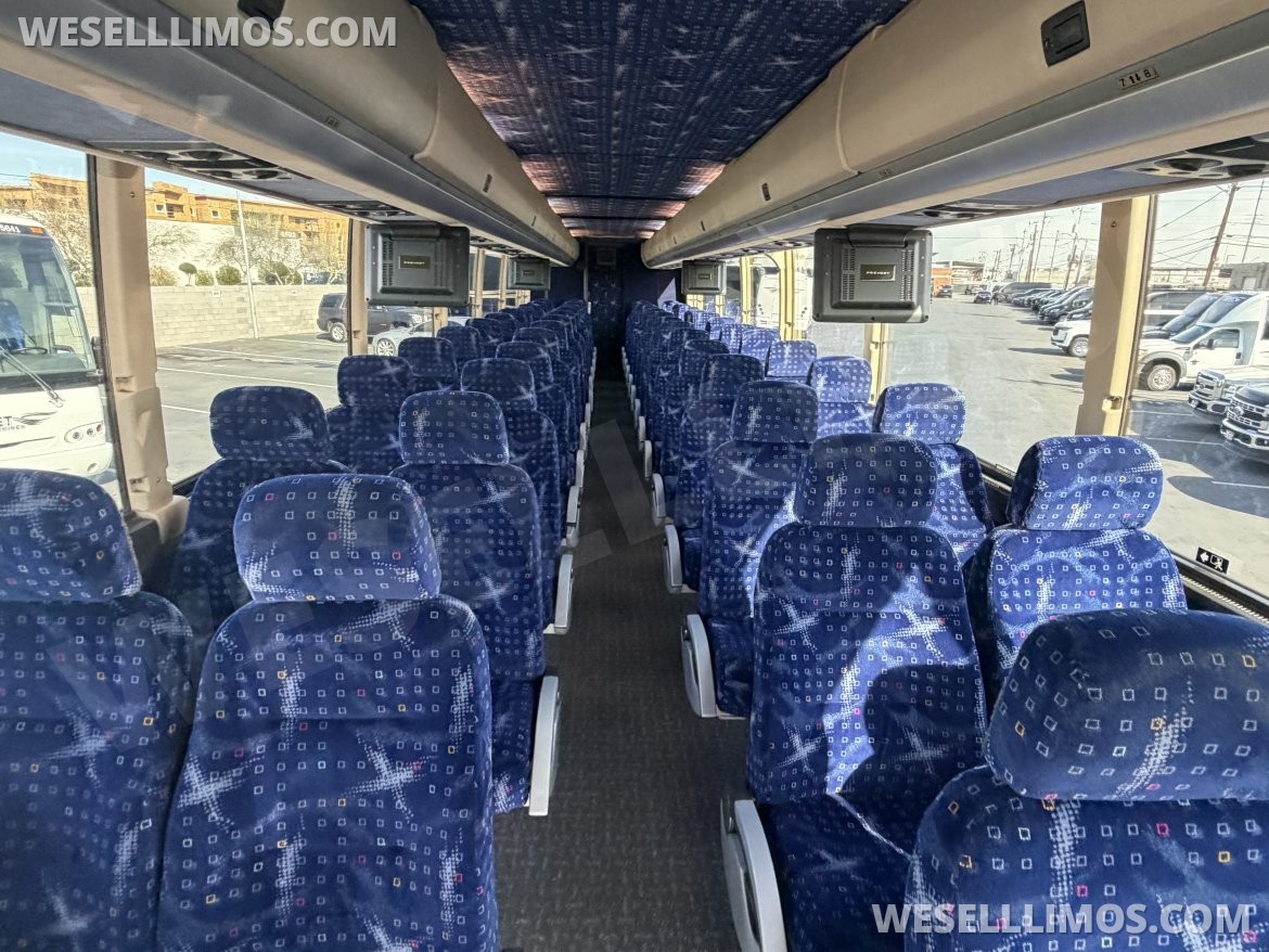 Motorcoach for Sale in Phoenix, AZ - Photo 7