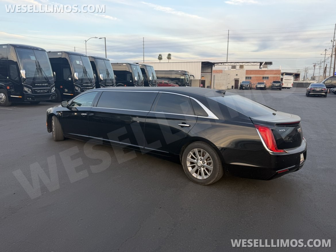 Limousine for Sale in Phoenix, AZ - Photo 3