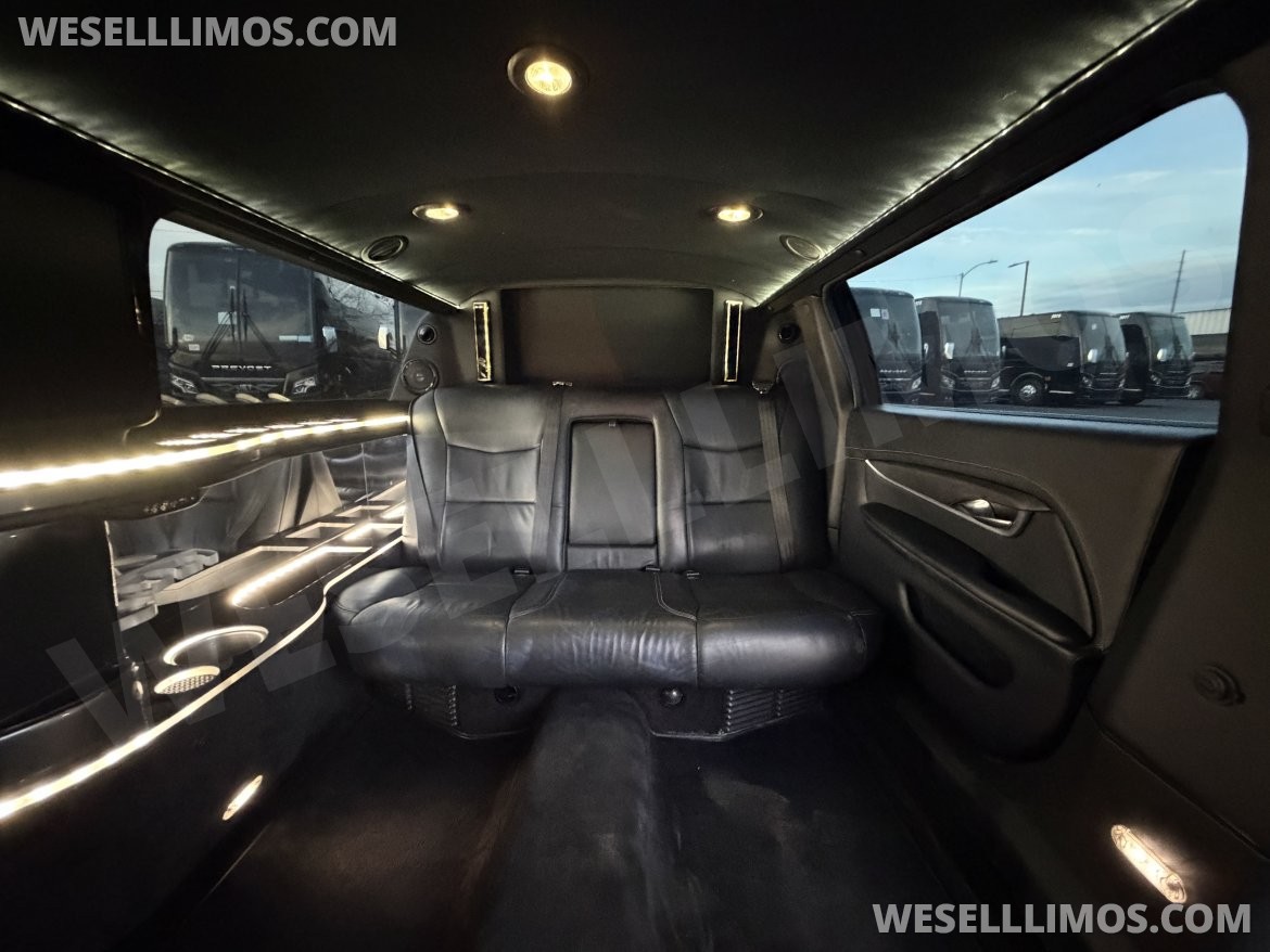 Limousine for Sale in Phoenix, AZ - Photo 8