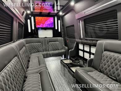 2025 Global Motor Coach Mercedes-Benz Sprinter 3500 - Double J Seat Model Limo Bus - Limo Bus for Sale in Erie, PA - Photo 9