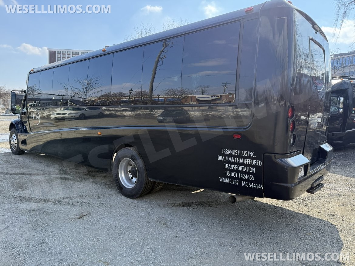 Executive Shuttle for Sale in Rockville, MD - Photo 3