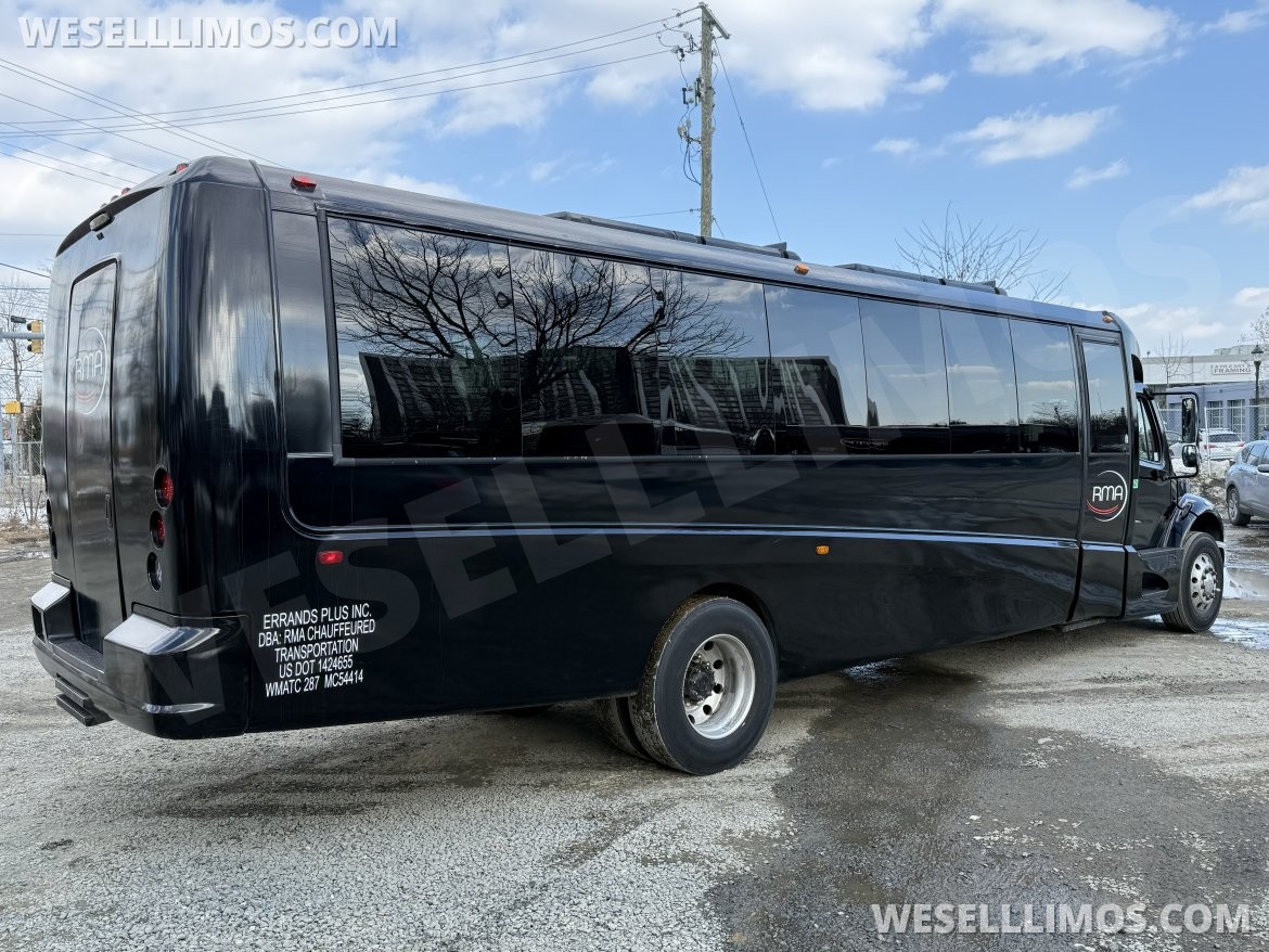 Executive Shuttle for Sale in Rockville, MD - Photo 2