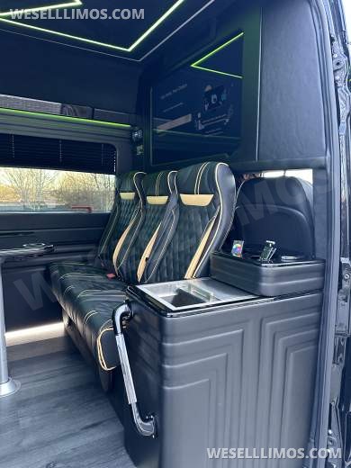 2025 VIP Luxury Shuttle - Your Clients Deserve The Best - Financing Available - Executive Shuttle for Sale in Atlanta, GA - Photo 25