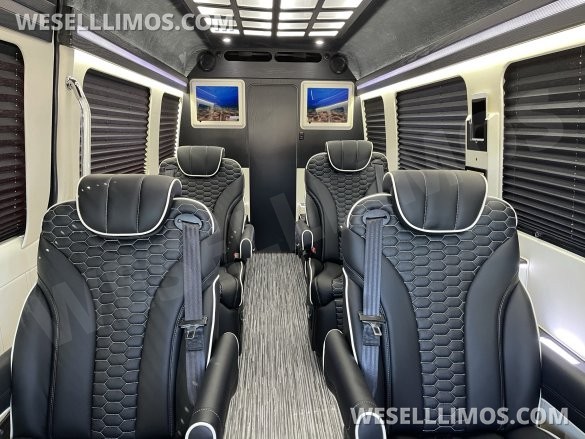 2020 Mercedes-Benz 3500 Sprinter for Sale in Temecula, CA - Photo 3