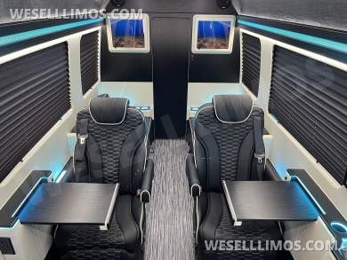 2020 First Class Customs Mercedes-Benz 3500 Sprinter - Sprinter for Sale in Temecula, CA - Photo 4