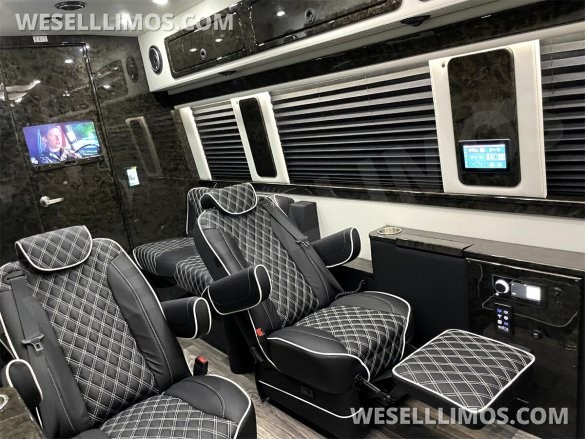 2026 Mercedes-Benz Sprinter Sprinter for Sale in Elkhart, IN - Photo 2