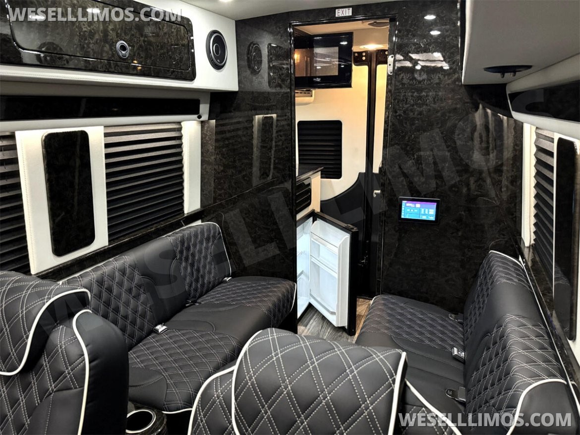 Sprinter for Sale in Elkhart, IN - Photo 4