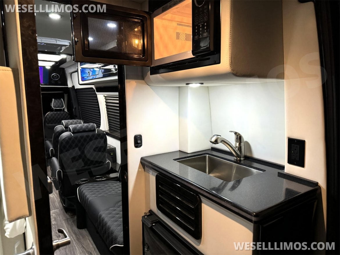 Sprinter for Sale in Elkhart, IN - Photo 6
