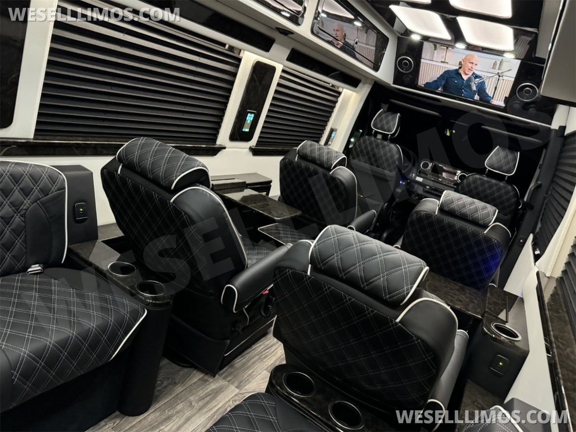 Sprinter for Sale in Elkhart, IN - Photo 7