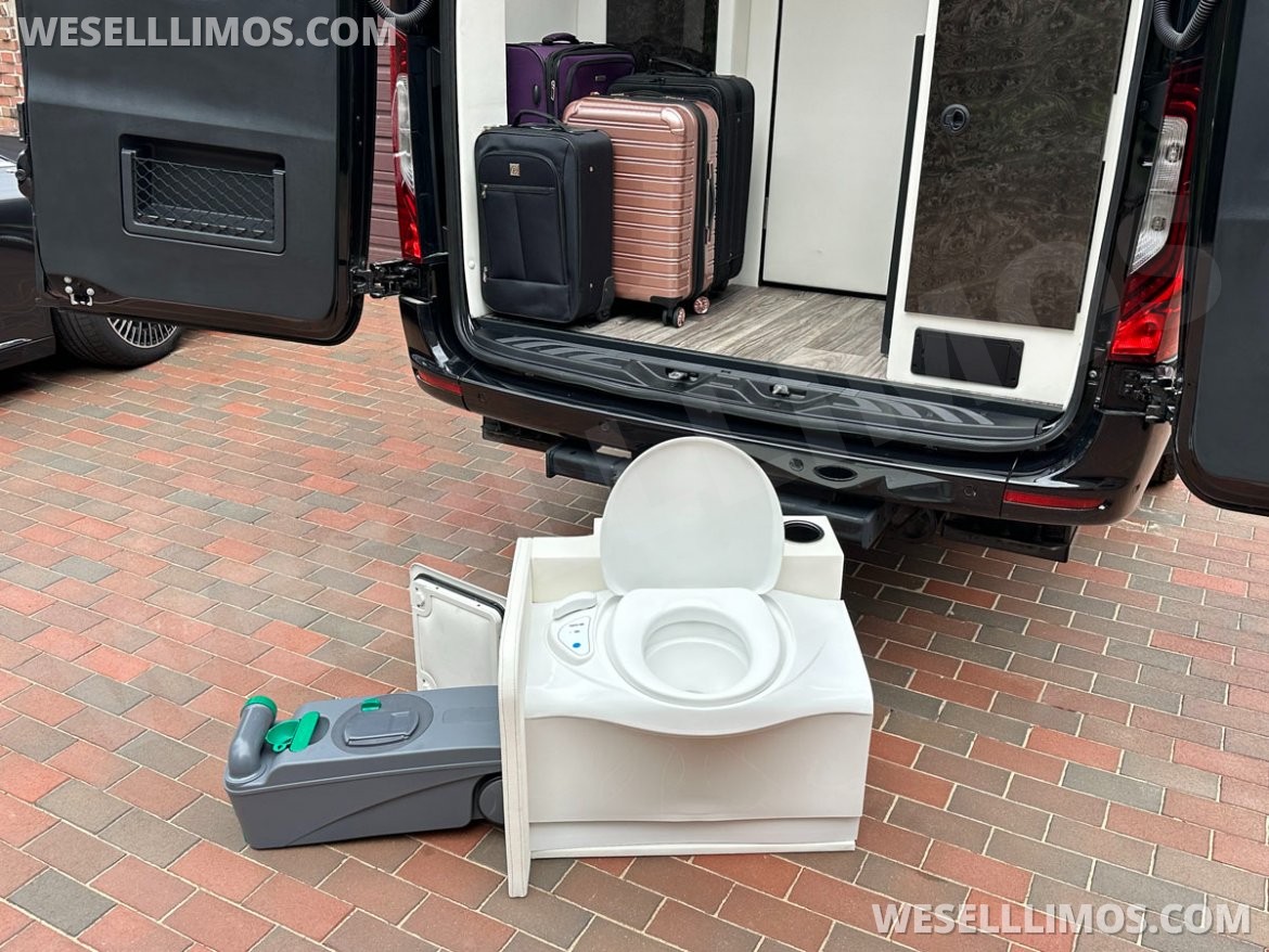 Sprinter for Sale in Elkhart, IN - Photo 30