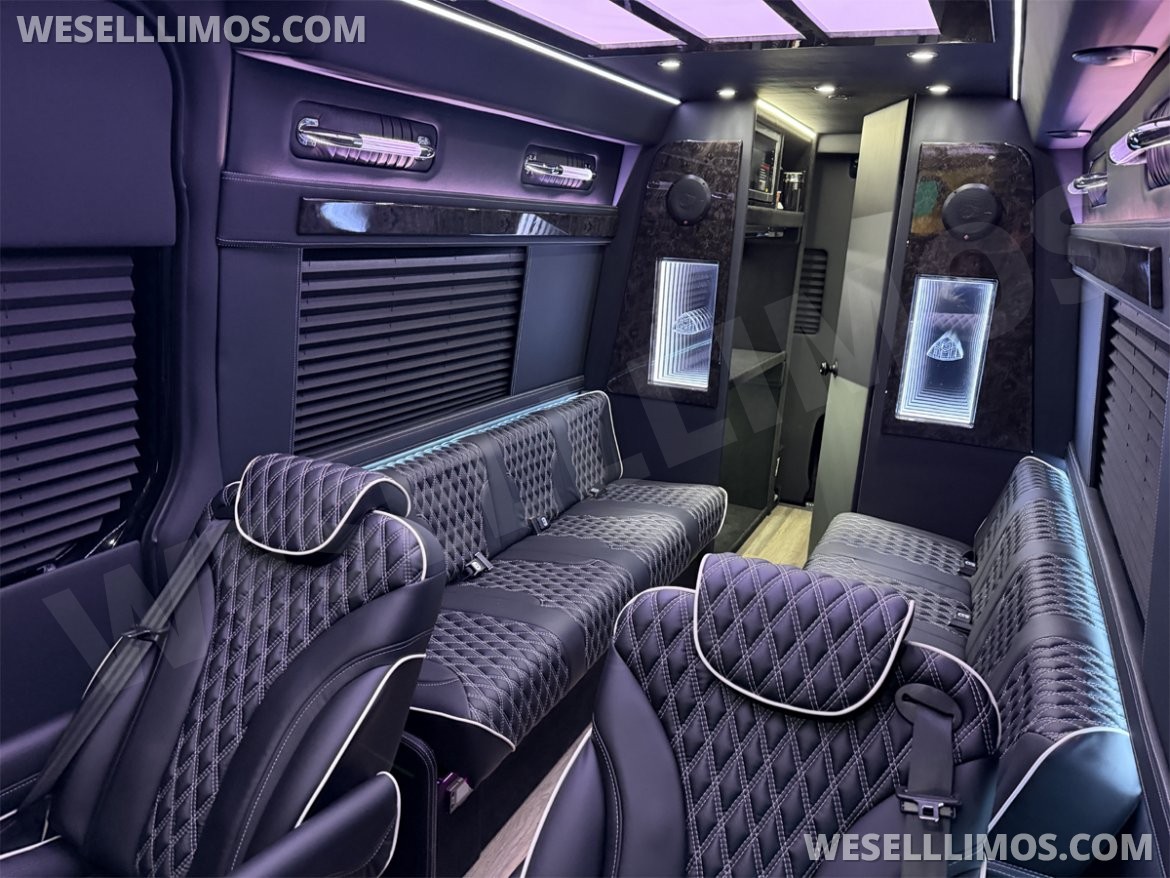 Sprinter for Sale in Elkhart, IN - Photo 3