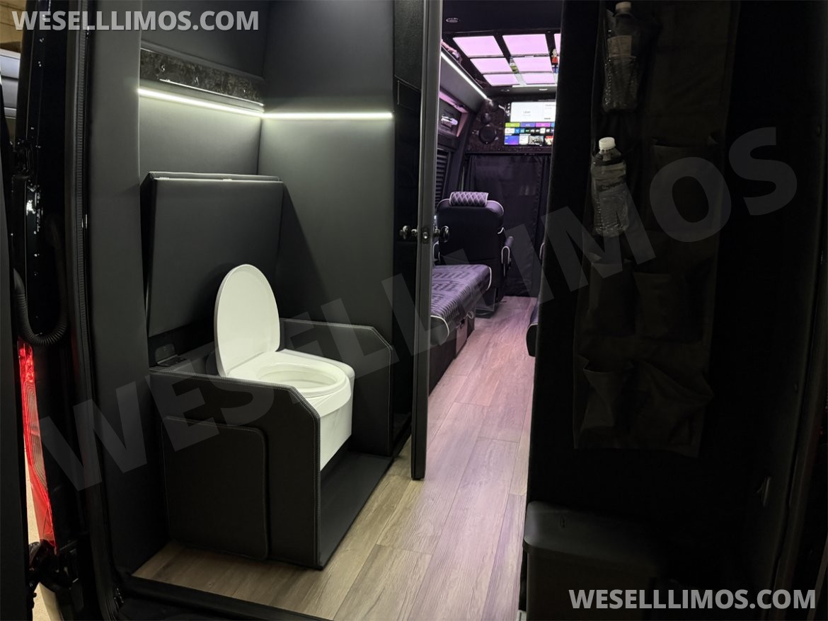 Sprinter for Sale in Elkhart, IN - Photo 5