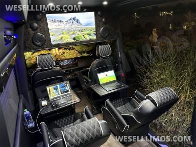2024 Maybach Trim Elite Cruiser with Bathroom and Closet Auto Elite Mercedes-Benz Sprinter - Sprinter for Sale in Elkhart, IN - Photo 35