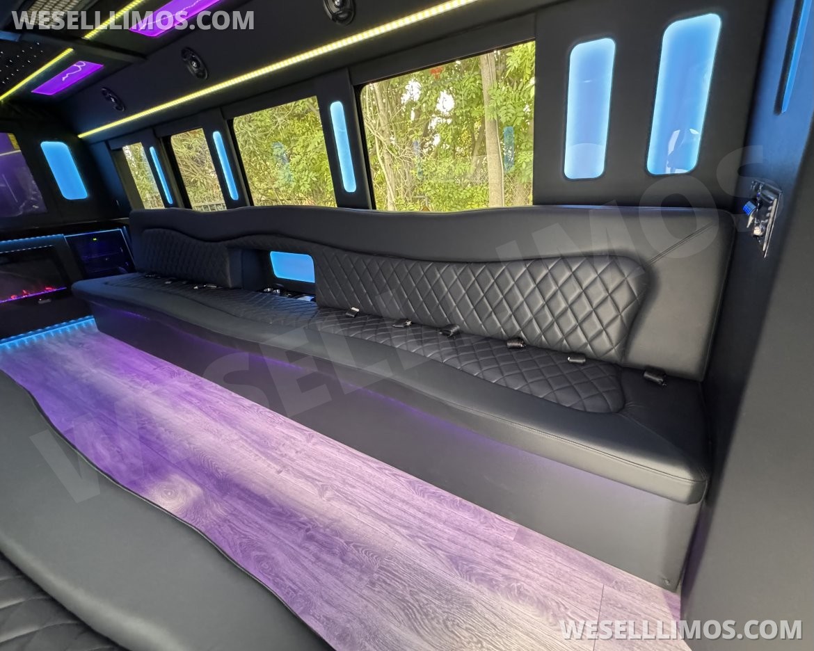 Limo Bus for Sale in Los Angeles, CA - Photo 18