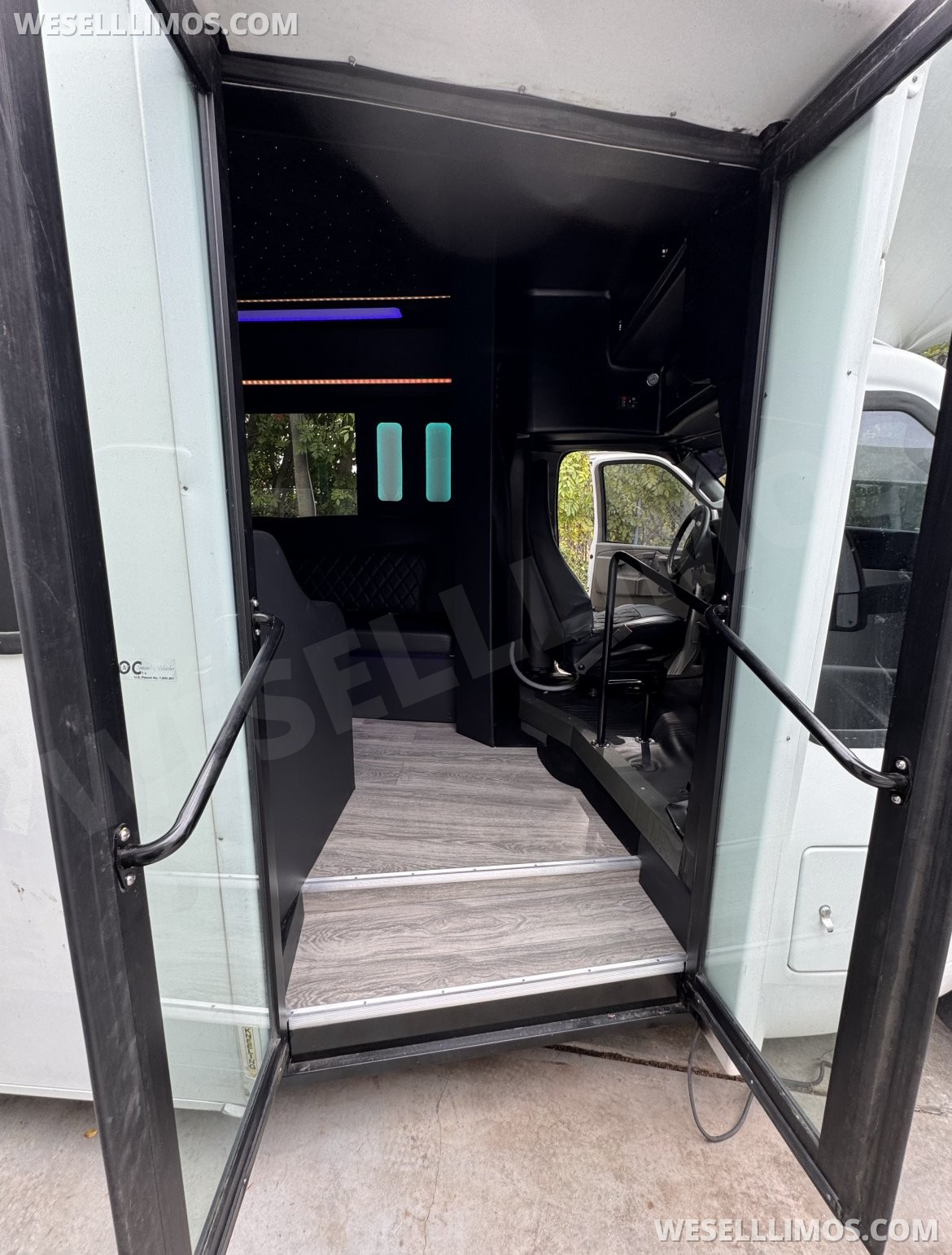 Limo Bus for Sale in Los Angeles, CA - Photo 5