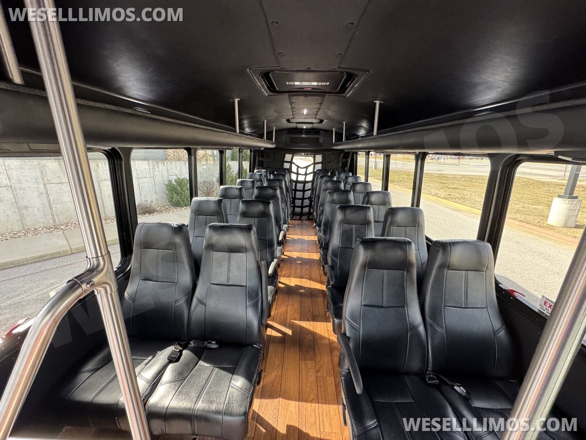 Shuttle Bus for Sale in Springfield, MO - Photo 17