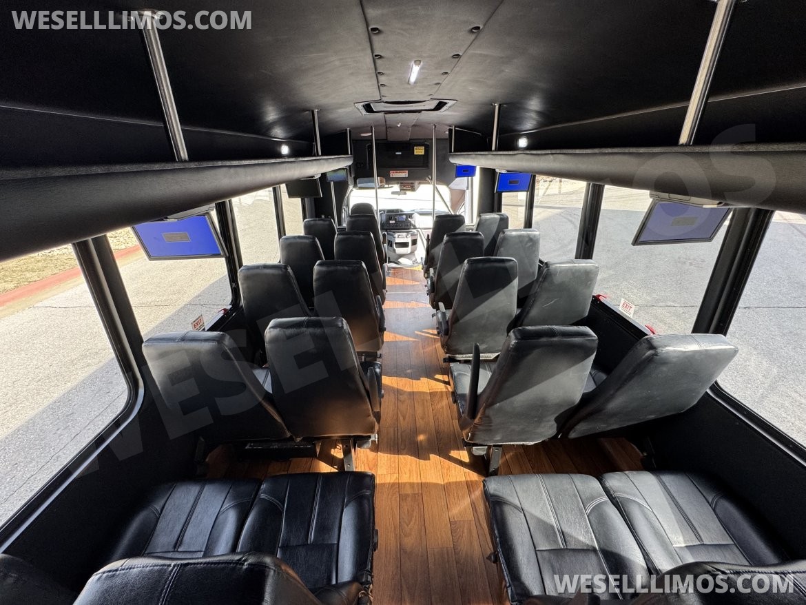 Shuttle Bus for Sale in Springfield, MO - Photo 21