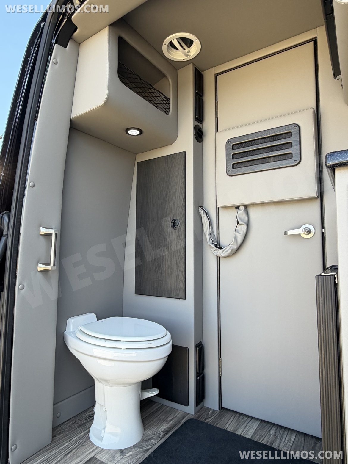 Sprinter for Sale in Baton Rouge, LA - Photo 17