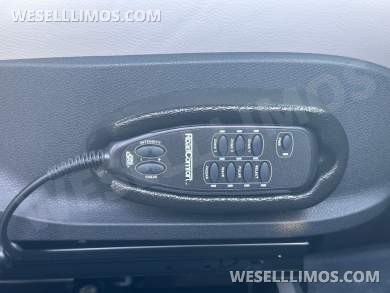 2024 Midwest Automotive Designs Mercedes-Benz Daycruiser D6 Standard 4x4 Sprinter - Sprinter for Sale in Baton Rouge, LA - Photo 21