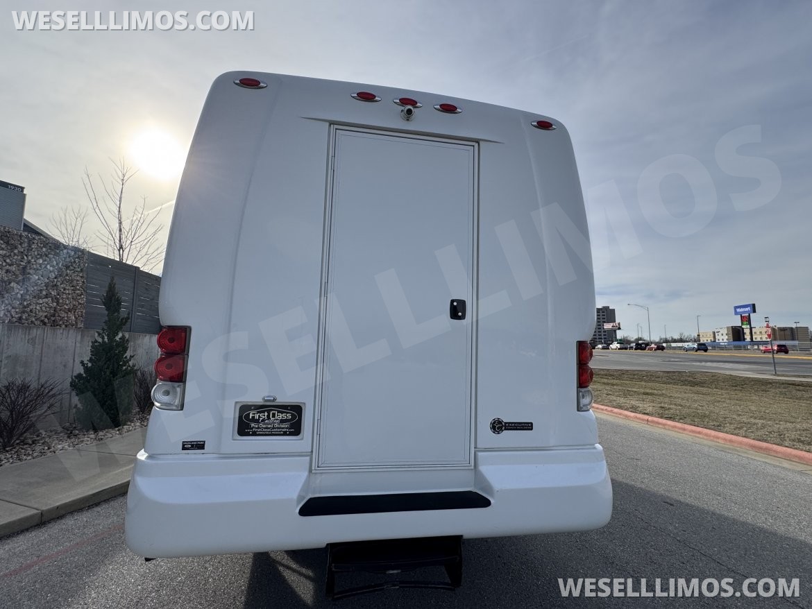 Shuttle Bus for Sale in Springfield, MO - Photo 11