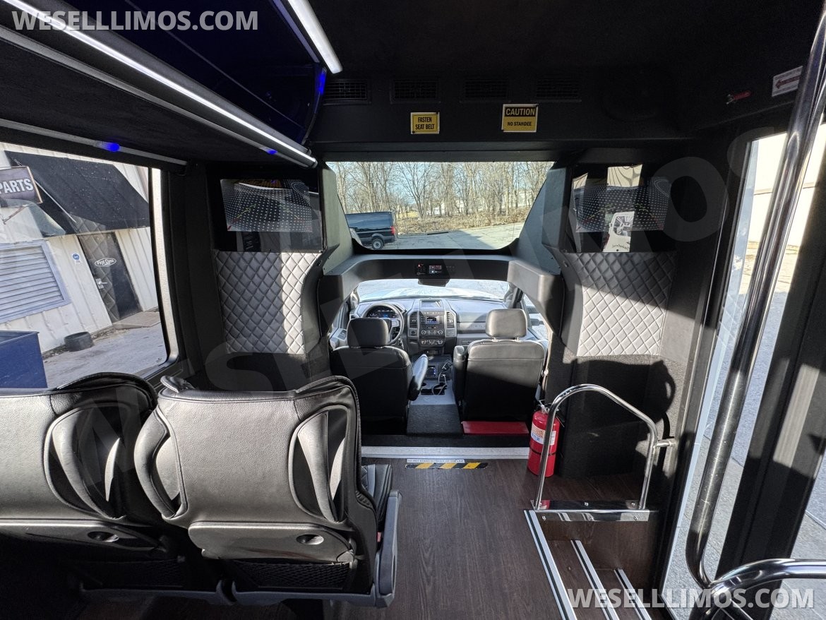 Shuttle Bus for Sale in Springfield, MO - Photo 20