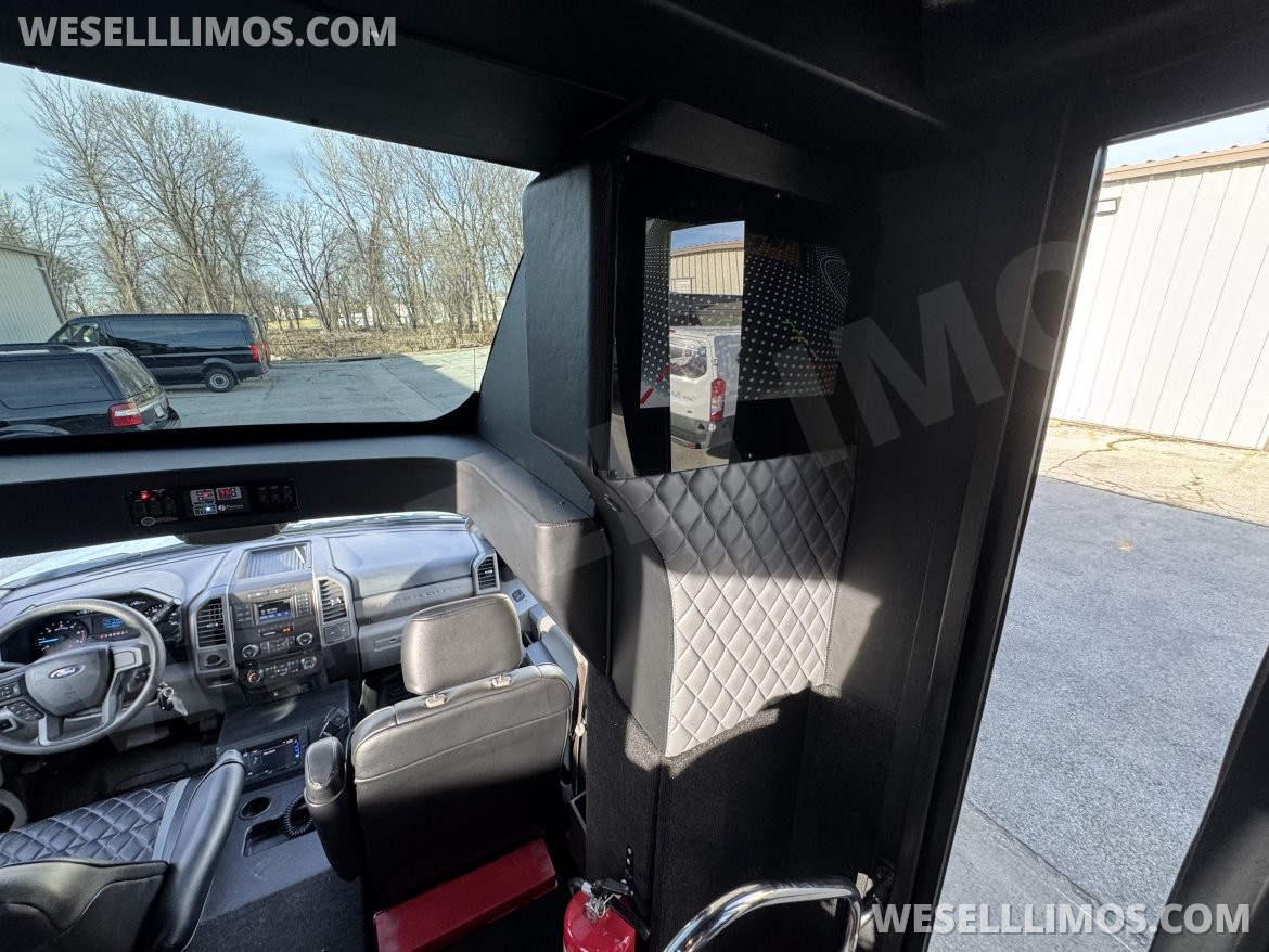 Shuttle Bus for Sale in Springfield, MO - Photo 24