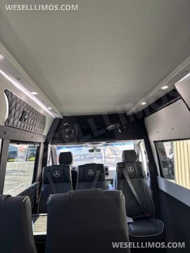2025 Westwind Coachworks Mercedes-Benz 3500 LWB HI TOP EXT Executive Shuttle - Executive Shuttle for Sale in Sarasota, FL - Photo 6
