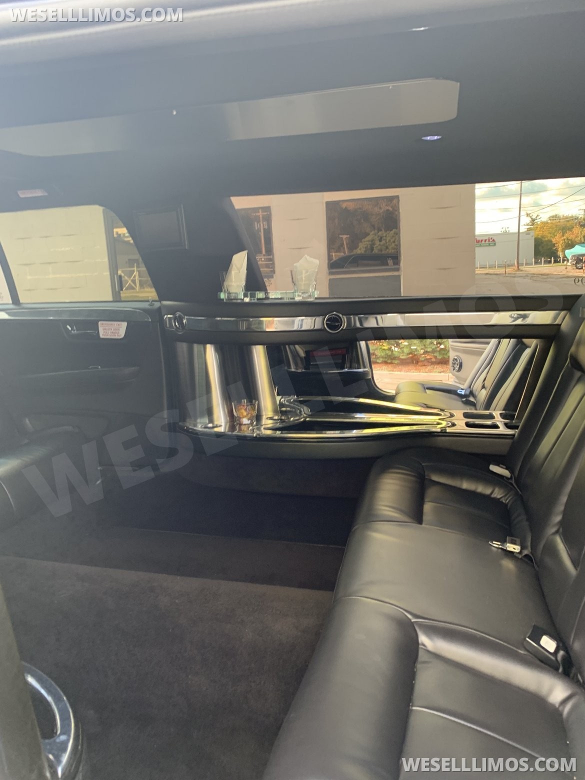 Limousine for Sale in Chesterfield, MI - Photo 4