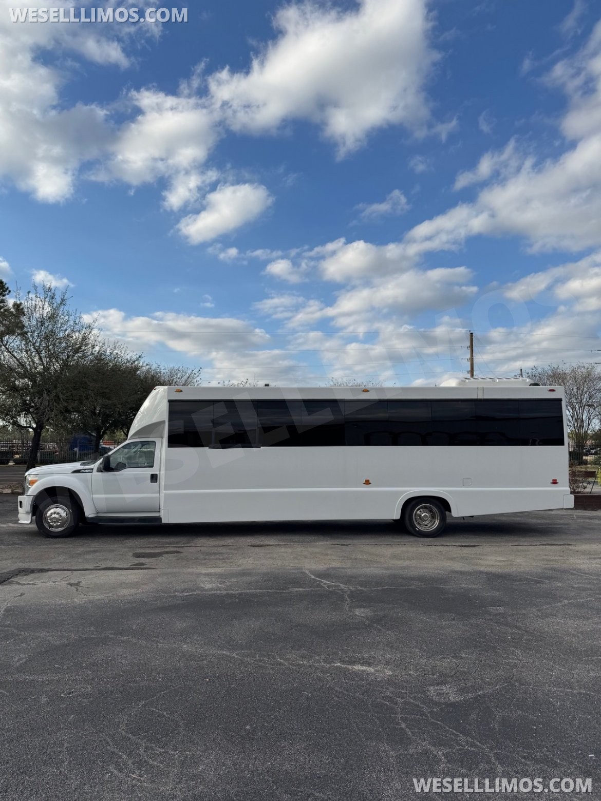 Limo Bus for Sale in Houston, TX - Photo 8