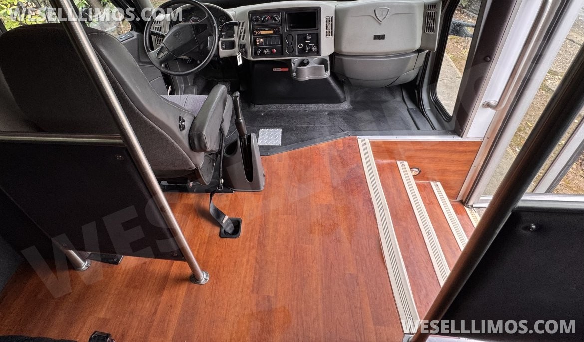 Shuttle Bus for Sale in Los Angeles, CA - Photo 8