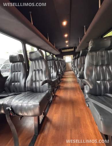 2014 My factory International Executive Shuttle Bus - Shuttle Bus for Sale in Los Angeles, CA - Photo 15