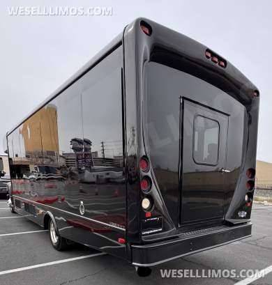 2014 My factory International Executive Shuttle Bus - Shuttle Bus for Sale in Los Angeles, CA - Photo 16