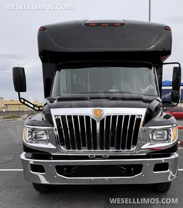 2014 International Executive Shuttle Bus for Sale in Los Angeles, CA - Photo 2