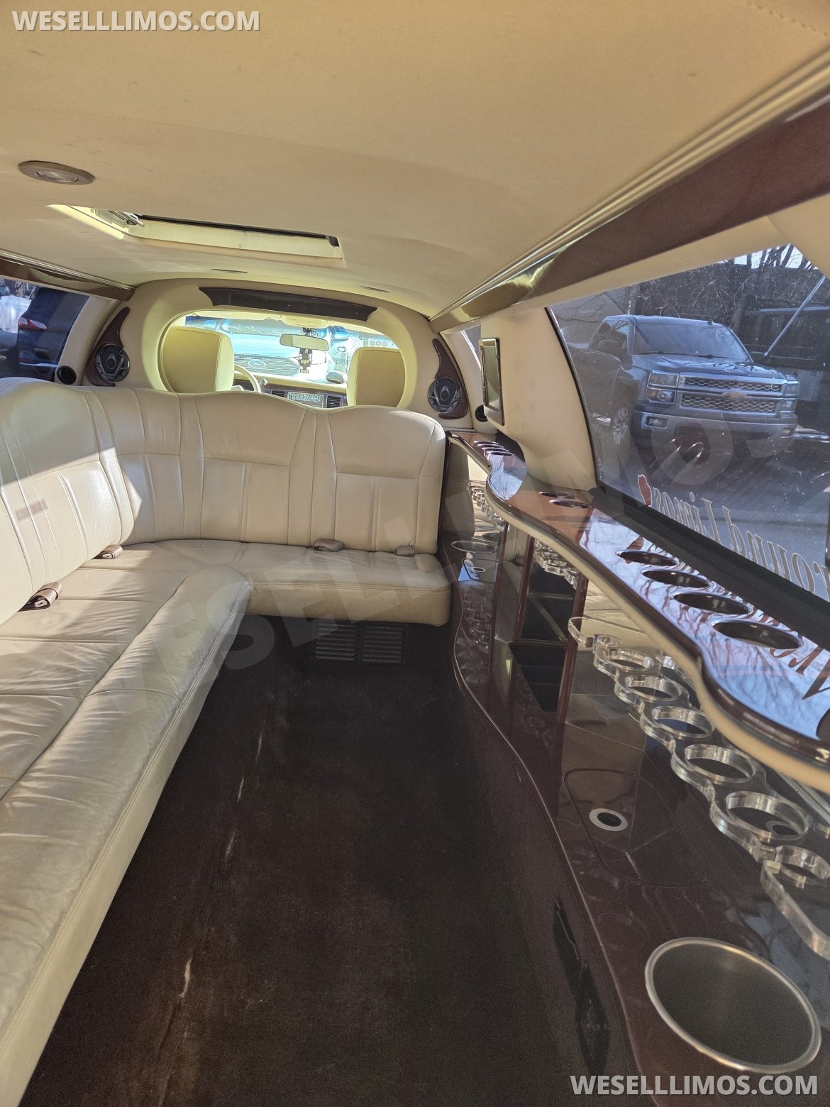 Limousine for Sale in Warren, MI - Photo 7