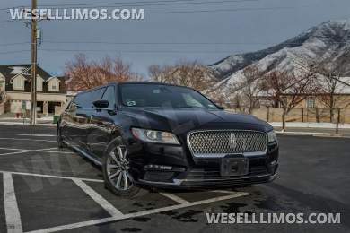 2017 Executive Coach Builders Lincoln Continental Limousine - Limousine for Sale in Mapleton, UT - Photo 10