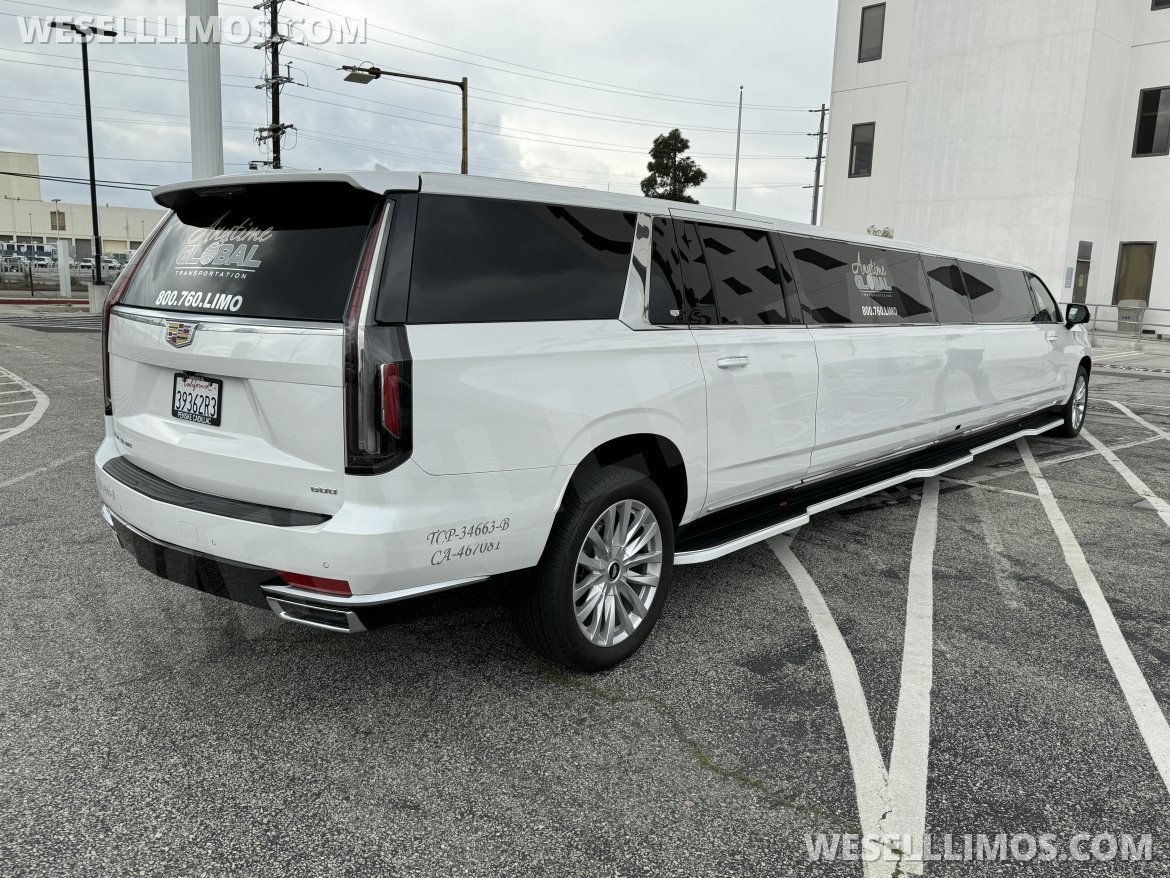 SUV Stretch for Sale in Sun valley, CA - Photo 5