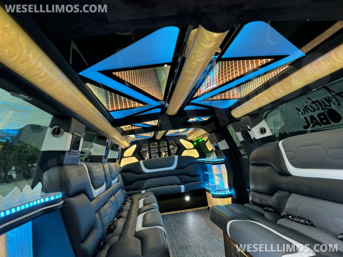 SUV Stretch for Sale in Sun valley, CA - Photo 7