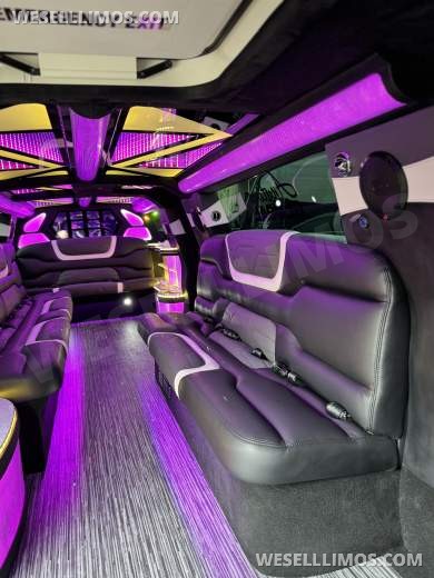 2023 LimosbyMoonlight  Cadillac Escalade SUV Stretch - SUV Stretch for Sale in Sun valley, CA - Photo 28