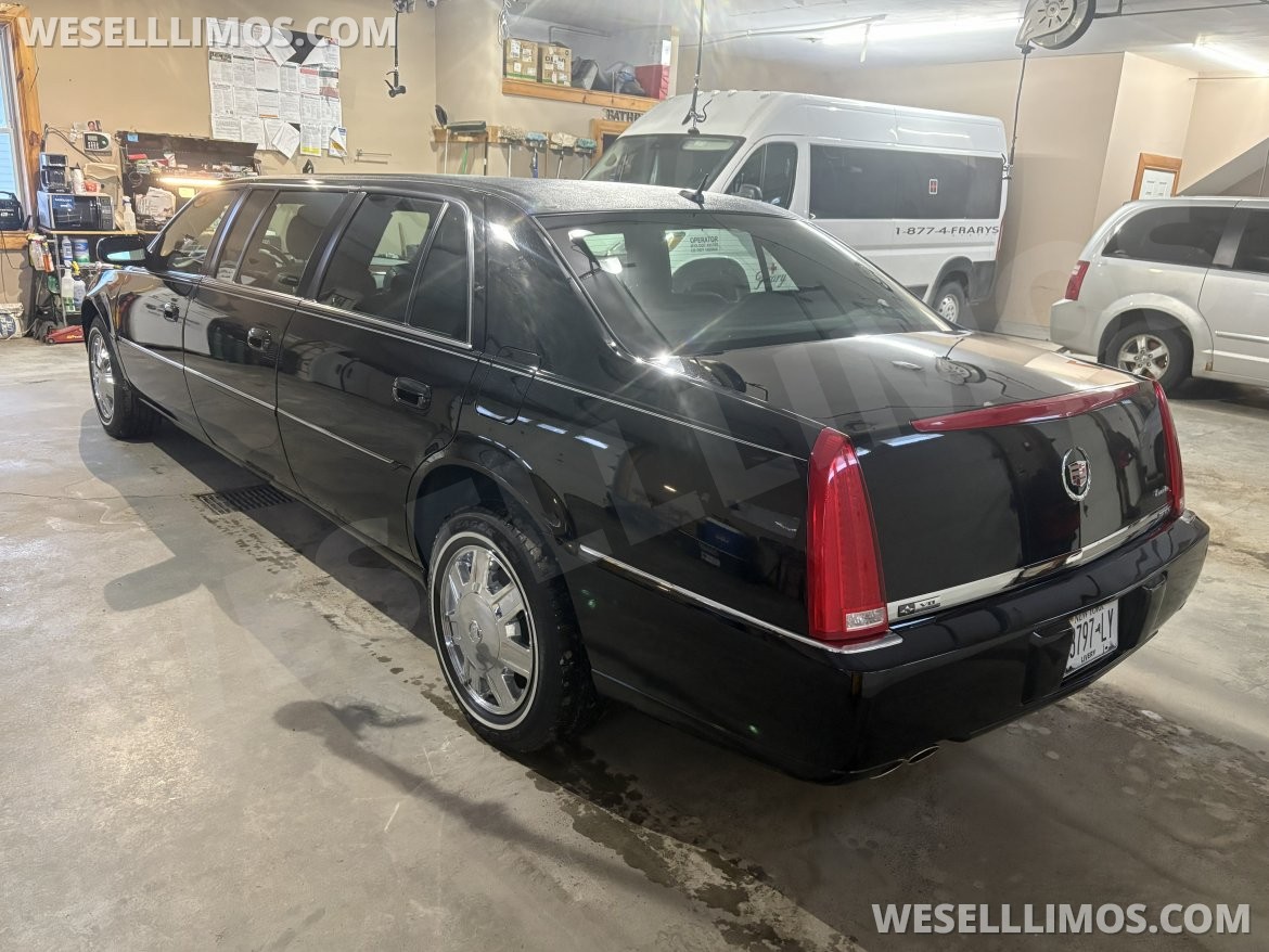 Limousine for Sale in Ogdensburg, NY - Photo 3