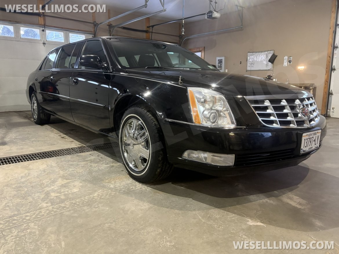 Limousine for Sale in Ogdensburg, NY - Photo 7