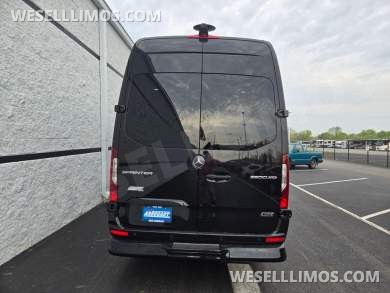 2026 Midwest Automotive Designs Mercedes-Benz Luxe Cruiser Luxury Sprinter - Sprinter for Sale in Troy, OH - Photo 9