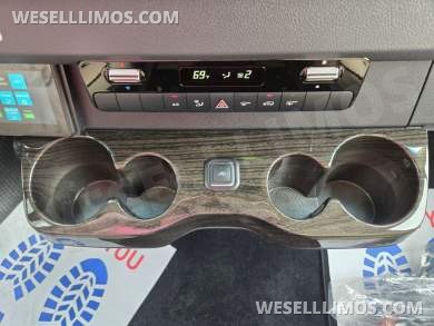 2026 Midwest Automotive Designs Mercedes-Benz Luxe Cruiser Luxury Sprinter - Sprinter for Sale in Troy, OH - Photo 25