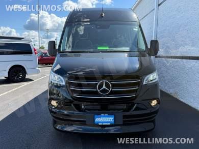 2026 Midwest Automotive Designs Mercedes-Benz Luxury Sprinter - Sprinter for Sale in Troy, OH - Photo 6